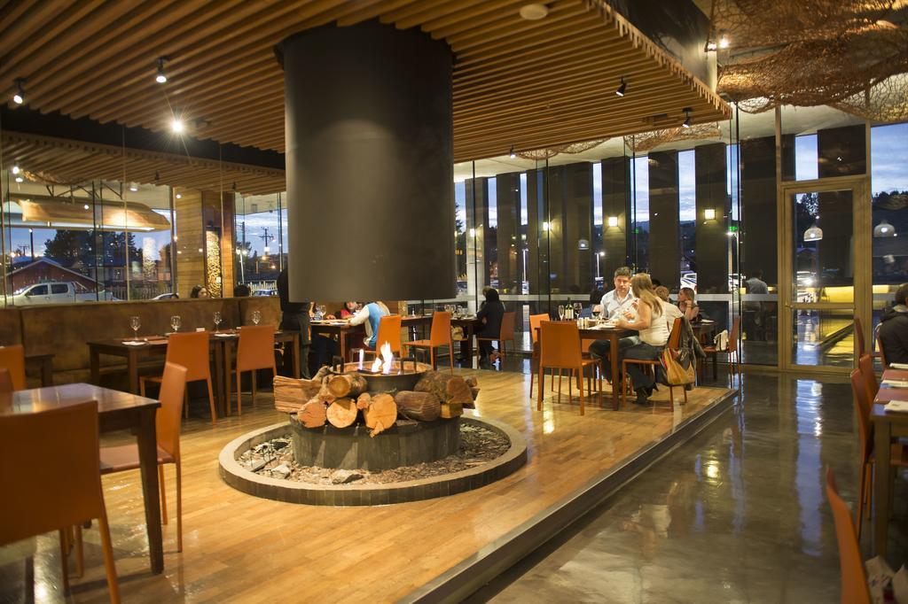 Готель Enjoy Chiloe Кастро Екстер'єр фото Interior of a Starbucks Reserve store in Shanghai, China